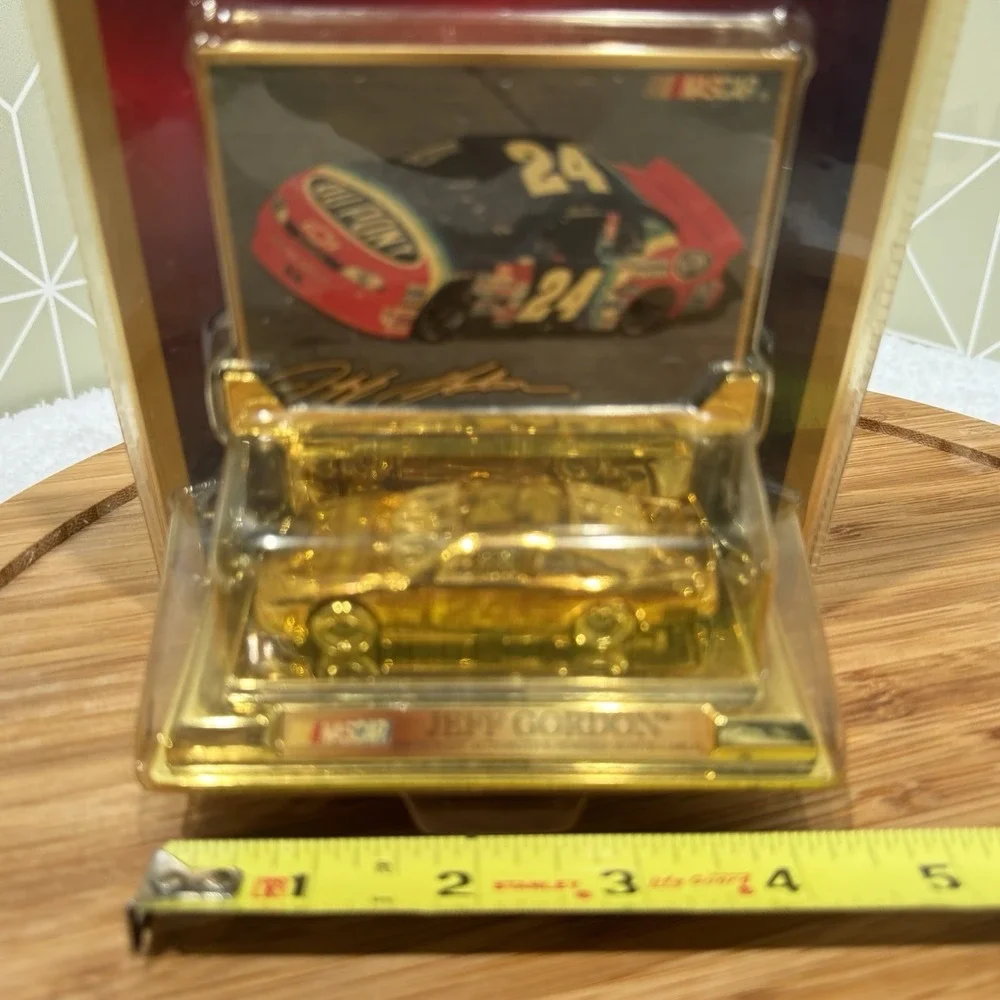 New Old Stock 1/64 Winner's Circle Jeff Gordon Limited‎ Edition Gold Collection